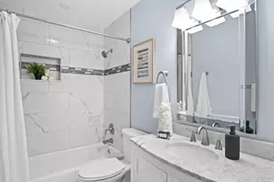 1054 Oakview Dr, Wheaton, IL 60187 - Photo 21