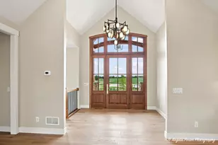 7811 Hidden Pine Ln, Richmond, IL 60071 - Photo 5