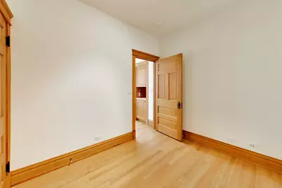 3752 N Wayne Avenue, Chicago, IL 60613 - Photo 31