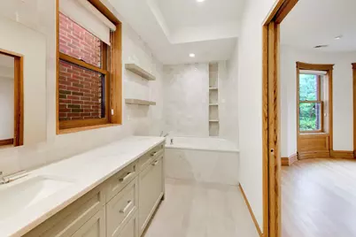 3752 N Wayne Avenue, Chicago, IL 60613 - Photo 19