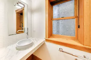 3752 N Wayne Ave, Chicago, IL 60613 - Photo 13