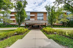 1301 N Western Ave, Lake Forest, IL 60045 - Photo 1