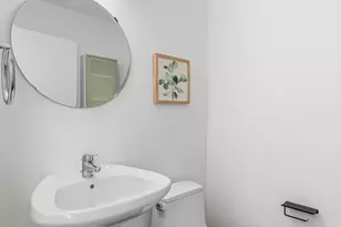 653 N Kingsbury St, Chicago, IL 60654 - Photo 15