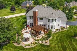 4N796 W Woods Ct, Saint Charles, IL 60175 - Photo 43