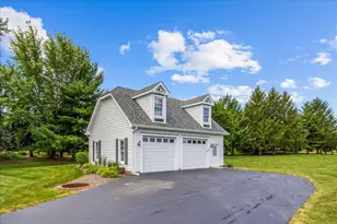 4N796 W Woods Ct, Saint Charles, IL 60175 - Photo 41