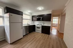 2431 N 76th Ct, Elmwood Park, IL 60707 - Photo 3
