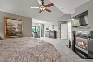 5226 Greenshire Cir, Lake in the Hills, IL 60156 - Photo 25