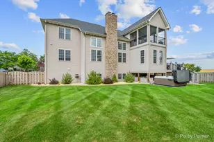5226 Greenshire Cir, Lake in the Hills, IL 60156 - Photo 57