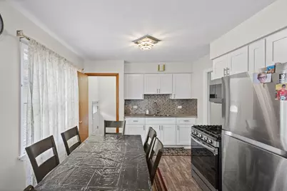 8240 45th Street, Lyons, IL 60534 - Photo 7