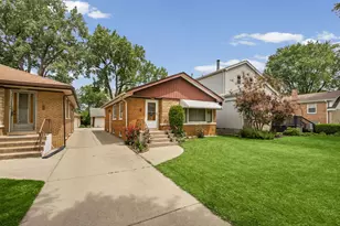 8240 45th St, Lyons, IL 60534 - Photo 1