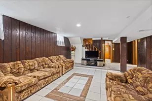 8240 45th St, Lyons, IL 60534 - Photo 19