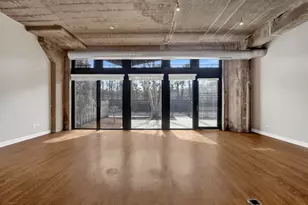1071 W 15th St, Chicago, IL 60608 - Photo 7