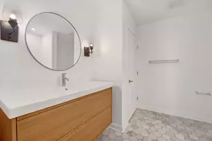 1071 W 15th St, Chicago, IL 60608 - Photo 19