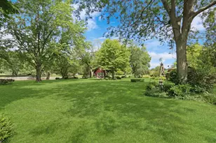 33925 N Fischer Dr, Ingleside, IL 60041 - Photo 17