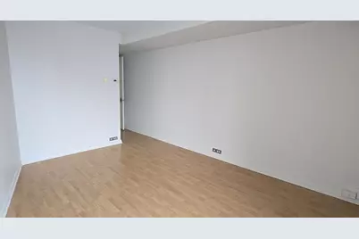 300 N State Street #5009, Chicago, IL 60654 - Photo 11