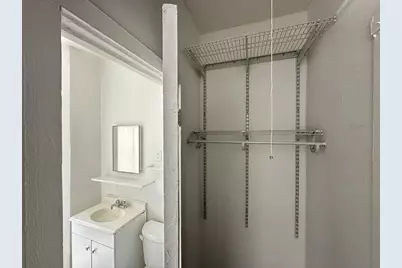931.5 W Sunnyside Avenue #2E, Chicago, IL 60640 - Photo 17