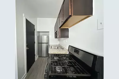 931.5 W Sunnyside Avenue #2E, Chicago, IL 60640 - Photo 3