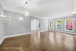 6807 S Paxton Ave, Chicago, IL 60649 - Photo 5