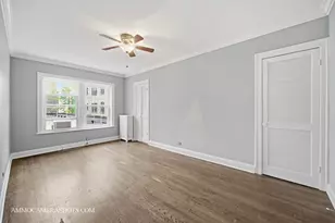 6807 S Paxton Ave, Chicago, IL 60649 - Photo 19