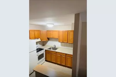 2404 Algonquin Road #5, Rolling Meadows, IL 60008 - Photo 5