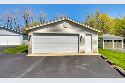 1223 Ridgewood Drive, Highland Park, IL 60035 - Photo 27