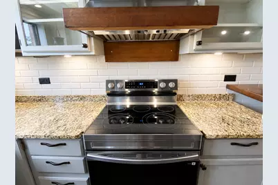 621 N Briar Hill Lane #4, Addison, IL 60101 - Photo 7