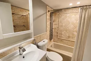621 N Briar Hill Ln, Addison, IL 60101 - Photo 27