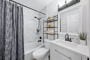 1311 N Baldwin Ct, Palatine, IL 60074 - Photo 15