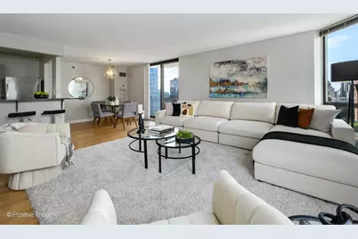 70 W Huron Street #1602, Chicago, IL 60654 - Photo 3