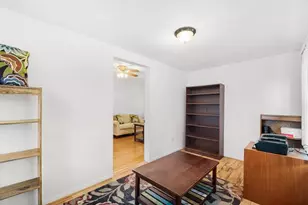 5251 W Belle Plaine Ave, Chicago, IL 60641 - Photo 5