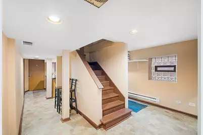 5251 W Belle Plaine Avenue, Chicago, IL 60641 - Photo 23