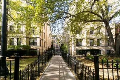 4602 N Beacon Street #4C, Chicago, IL 60640 - Photo 1