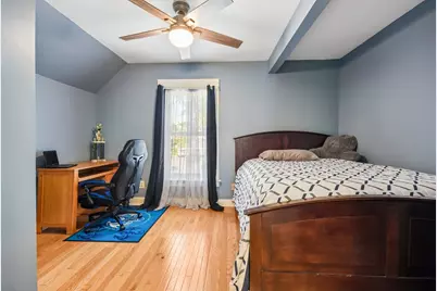 35 W Elm Avenue, Roselle, IL 60172 - Photo 21