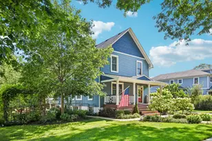 35 W Elm Ave, Roselle, IL 60172 - Photo 5
