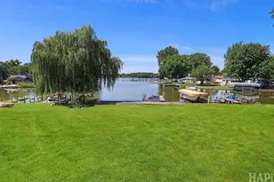 35806 N Marine Dr, Fox Lake, IL 60020 - Photo 17
