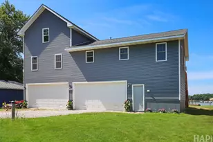 35806 N Marine Dr, Fox Lake, IL 60020 - Photo 1