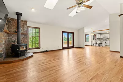 21810 Pleasant Grove Road, Marengo, IL 60152 - Photo 5