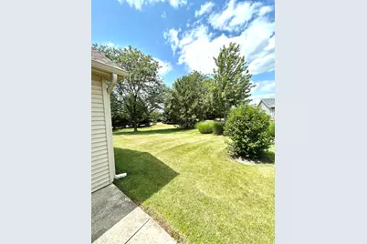 21562 Victory Lake Way, Crest Hill, IL 60403 - Photo 19