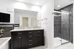 1176 Scott Ct, Carol Stream, IL 60188 - Photo 9