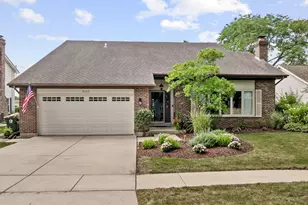 2107 Wheeler St, Woodridge, IL 60517 - Photo 1