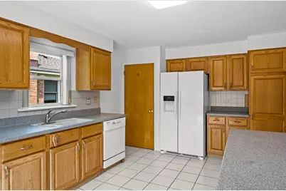 9522 Lawler Avenue, Skokie, IL 60077 - Photo 9