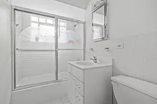 9522 Lawler Ave, Skokie, IL 60077 - Photo 17