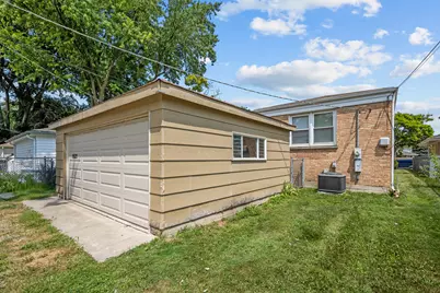 9522 Lawler Avenue, Skokie, IL 60077 - Photo 25