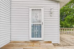 2335 Burton St, Rockford, IL 61103 - Photo 27