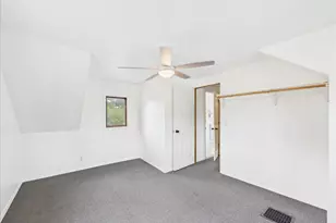 2335 Burton St, Rockford, IL 61103 - Photo 21