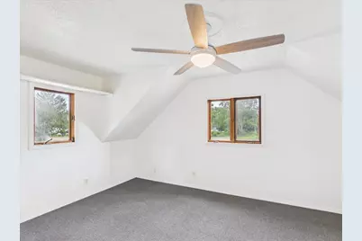 2335 Burton Street, Rockford, IL 61103 - Photo 19