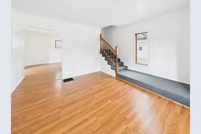 2335 Burton Street, Rockford, IL 61103 - Photo 9