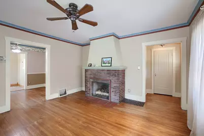 345 Vincent Place, Elgin, IL 60123 - Photo 3