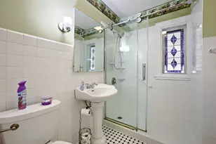 345 Vincent Pl, Elgin, IL 60123 - Photo 9