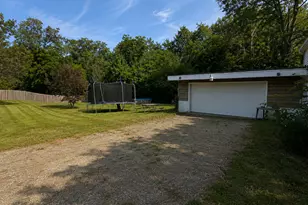 1400 Maple Rd, Joliet, IL 60432 - Photo 13